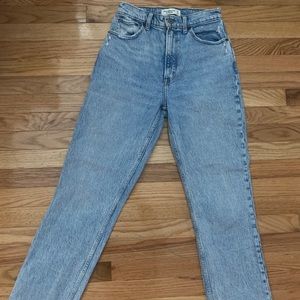 Abercrombie 90s high rise jean 27R
